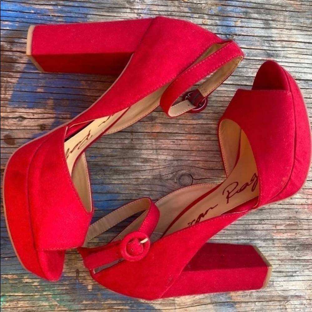 AMERICAN RAG WOMENS REETA PEEP TOE